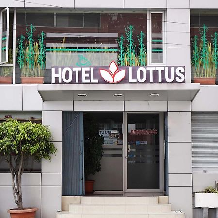 Hotel Lottus Quito Exterior photo