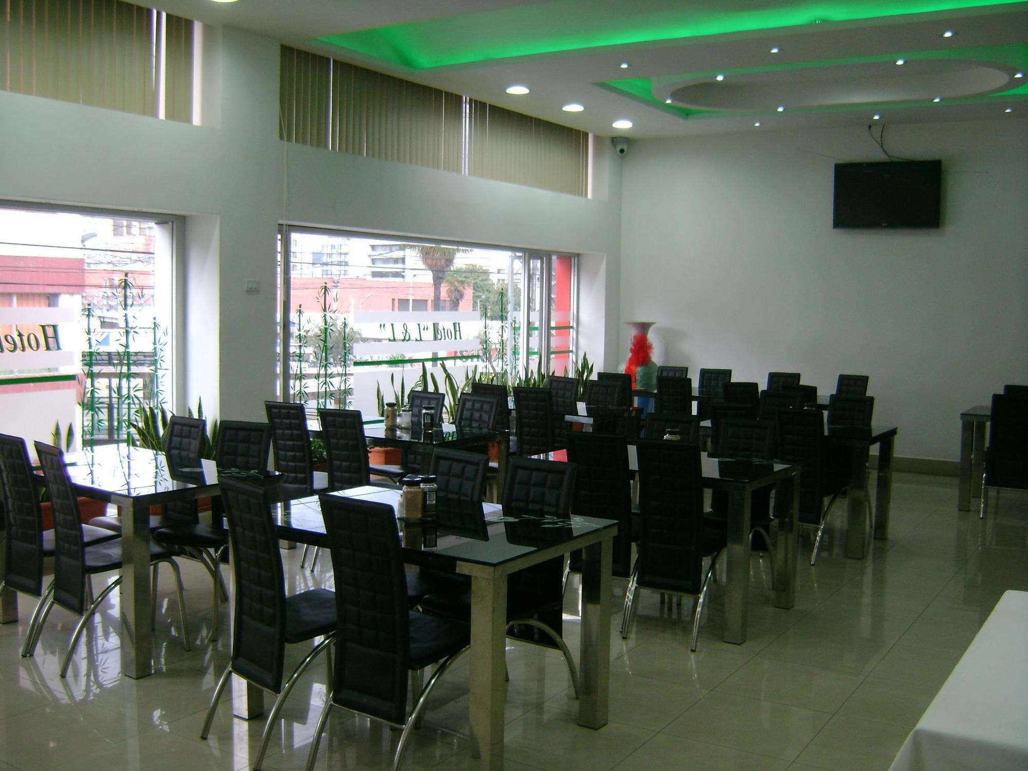 Hotel Lottus Quito Exterior photo